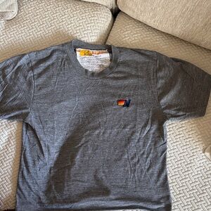 Aviator Nation grey tee